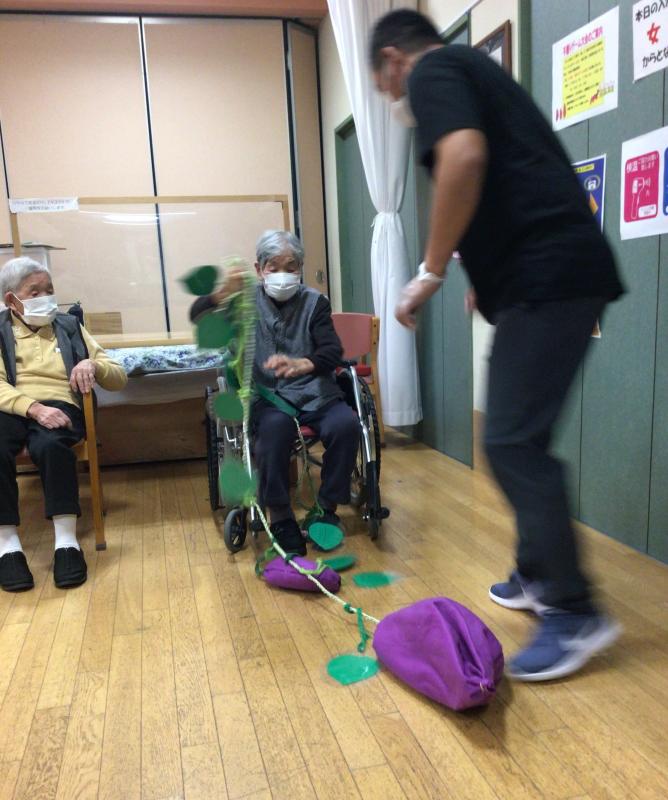 だんだんぬけてきました。手元までもう少しです。　