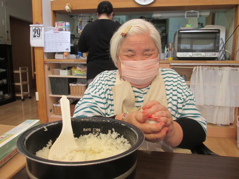 愛情込めて、「美味しくなれ、美味しくなれ!」