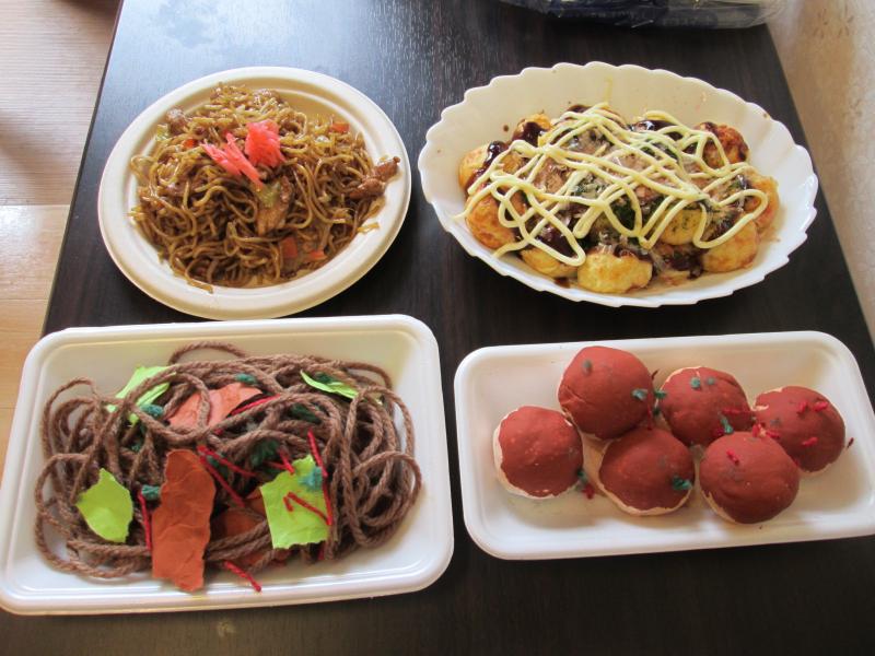 下の段は、サンプルです‼(昨日、入居者さんとスタッフで作りました)
