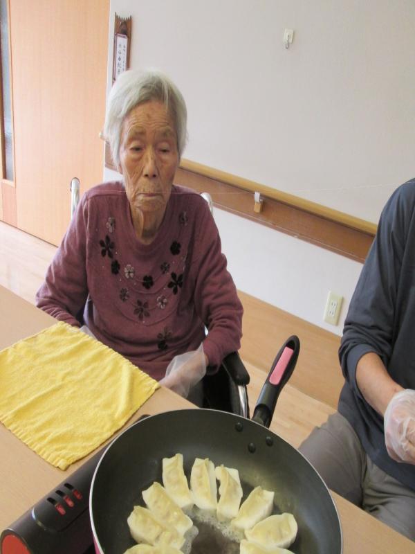 今日のお昼はラーメン餃子定食！！