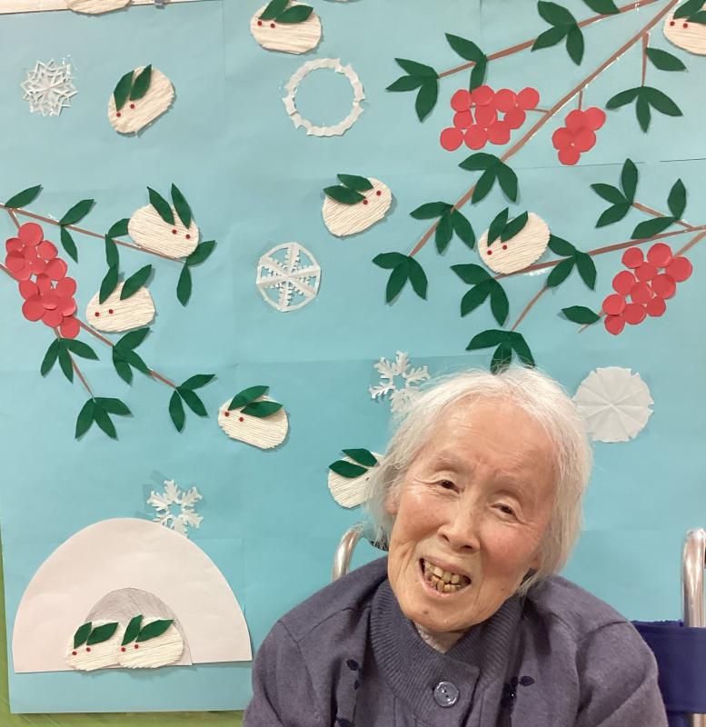 『デイ新年会～福笑いとお汁粉～』