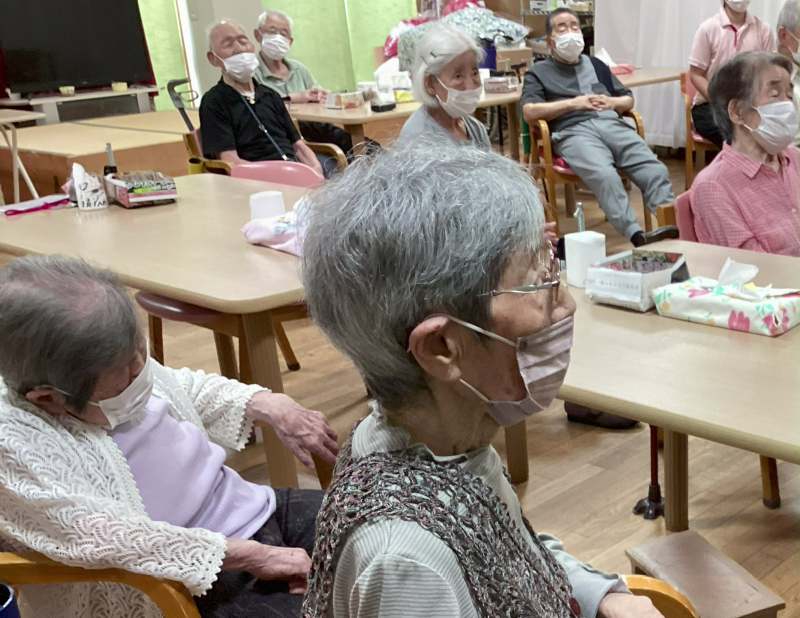 『8月のオカリナあっちゃん教室』 ~👴湯っくり館 ご長寿塾👵~