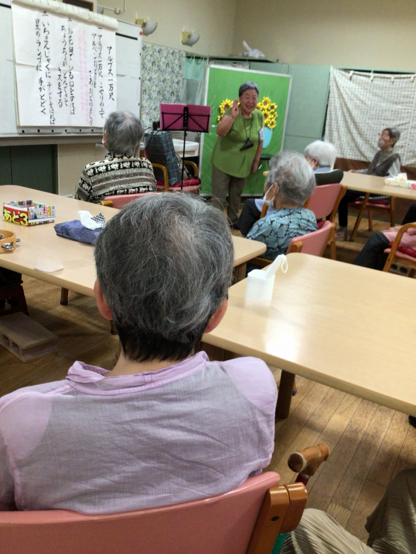 『8月のオカリナあっちゃん教室』 ~👴湯っくり館 ご長寿塾👵~